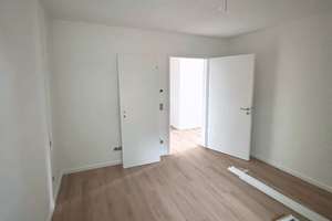 Alltagstaugliche 2-Zimmer-Wohnung mit Erstbezug in Krefeld Oppum - Balkon, Stellplatz, Wallbox – Maybachstraße 158, 47809 Oppum, Krefeld – Vorschaubild 17