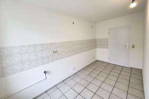 Großzügige, helle 4-Zimmerwohnung + ruhige Hinterhoflage + Balkon + Einbauküche als Option! – Große Diesdorfer Str. 52 c, 39110 Stadtfeld West, Magdeburg – Vorschaubild 14