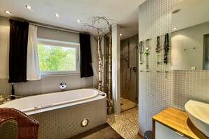 Natürlich Geborgen - zentral gelegenes Passivhaus mit  Naturgarten und Schwimmteich – Die vollständige Adresse der Immobilie erhältst du vom Anbieter., 35423 Lich – Vorschaubild 6
