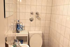 Charmante Etagenwohnung mit Wintergarten, Balkon und durchdachtem Grundriss – 93051 Kumpfmühl-Ziegetsdorf-Neuprüll, Regensburg – Vorschaubild 15