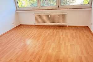 Lichtdurchflutete 3-Zimmer-Wohnung mit Balkon und Blick ins Grüne – 81927 Englschalking, München – Vorschaubild 8