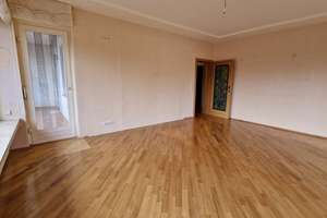 Der Blick ins Grüne!
Bezugsfreie 3 Zimmerwohnung mit großem Balkon und PKW Stellplatz – Die vollständige Adresse der Immobilie erhältst du vom Anbieter., 52074 Hangeweiher, Aachen – Vorschaubild 6