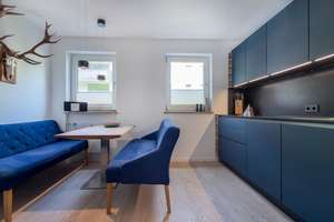 Stilvolle 3-Zimmerwohnung mit schicker Küche und Balkon in begehrter Schwabinger Lage – Die vollständige Adresse der Immobilie erhältst du vom Anbieter., 80801 Neuschwabing, München – Vorschaubild 4