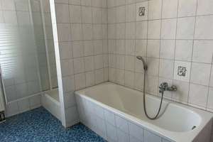 Hell, charmant, bezugsfertig: 2-Zimmer-Wohnung mit Einbauküche und Balkon! – Schwetschkestraße 11, 6110 Südliche Innenstadt, Halle (Saale) – Vorschaubild 14