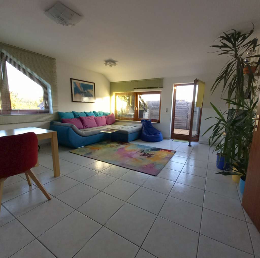 Immobilie in Bietigheim - Helle 3-Zimmer Dachgeschosswohnung in Bietigheim - Bild 1