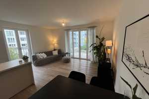 PREISGEDÄMPFTE WOHNUNG - BESICHTIGUNG: Dienstag 23.09. um 19:00 Uhr - 3 Zimmer - 74m² - Loggia – Ulmenstraße 79, 40476 Düsseldorf – Vorschaubild 1