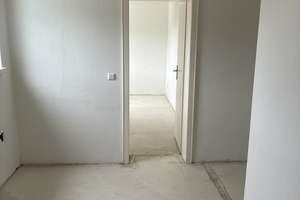 Wohnen mit Balkon und Badewanne // 3.OG Wohnung 1 – Marignanestr. 10, 38444 Detmerode, Wolfsburg – Vorschaubild 5