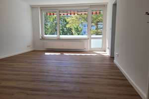 Zuhause mit 2 Zimmern und 2 Balkonen in Saarbrücken