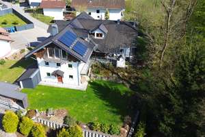 Einfamilienhaus mit Einliegerwohnung – PV & Solarthermie, Doppelgarage - Ruhe pur mit Fernblick – Die vollständige Adresse der Immobilie erhältst du vom Anbieter., 94065 Waldkirchen – Vorschaubild 5