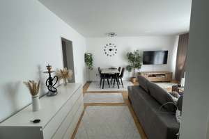 *Provisionsfrei*  Helle, gut geschnittene 3-Zimmer-Wohnung mit Südwestbalkon & Tiefgaragenstellplatz – Fritz-Kohl-Straße 3-5, 55122 Hartenberg-Münchfeld, Mainz – Vorschaubild 2