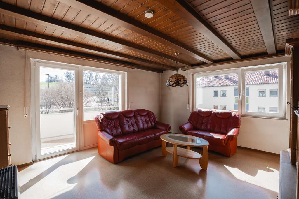 Immobilie in Wangen im Allgäu - Helle 3-Zimmer-Wohnung mit Balkon und Garage - Bild 1