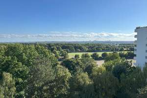 4 - Zimmer Maisonetten Wohnung incl. Tiefgaragenstellplatz in gepflegter Wohnanlage – Wiener Weg 4, 50858 Junkersdorf, Köln – Vorschaubild 2