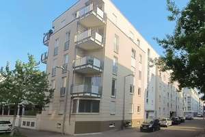 Moderne 4-Zimmer-Wohnung mit Balkon TG-Stellplatz in Karlsruhe