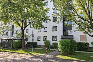 Ihr neues Zuhause in Augsburg: Großzügige 4-Zimmer-Wohnung mit Loggia inkl. TG-Stellplatz – Die vollständige Adresse der Immobilie erhältst du vom Anbieter., 86167 Lechhausen-Ost, Augsburg – Vorschaubild 21