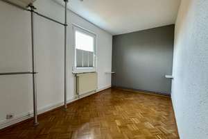 Sonnenhelle 3 Zi.-Wohnung mit großem Balkon im beliebten Mainz-Gonsenheim – Die vollständige Adresse der Immobilie erhältst du vom Anbieter., 55122 Gonsenheim, Mainz – Vorschaubild 8