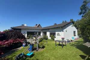 Großzügig, Modern & Familienfreundlich: Einfamilienhaus in allerbester Wohnlage in Berghofen! – Dortmund – Vorschaubild 1
