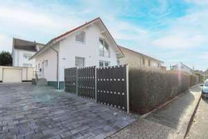 Gepflegtes Einfamilienhaus mit Garage, Terrasse und neuer Heizung in Nordborchen – Die vollständige Adresse der Immobilie erhältst du vom Anbieter., 33178 Borchen – Vorschaubild 1