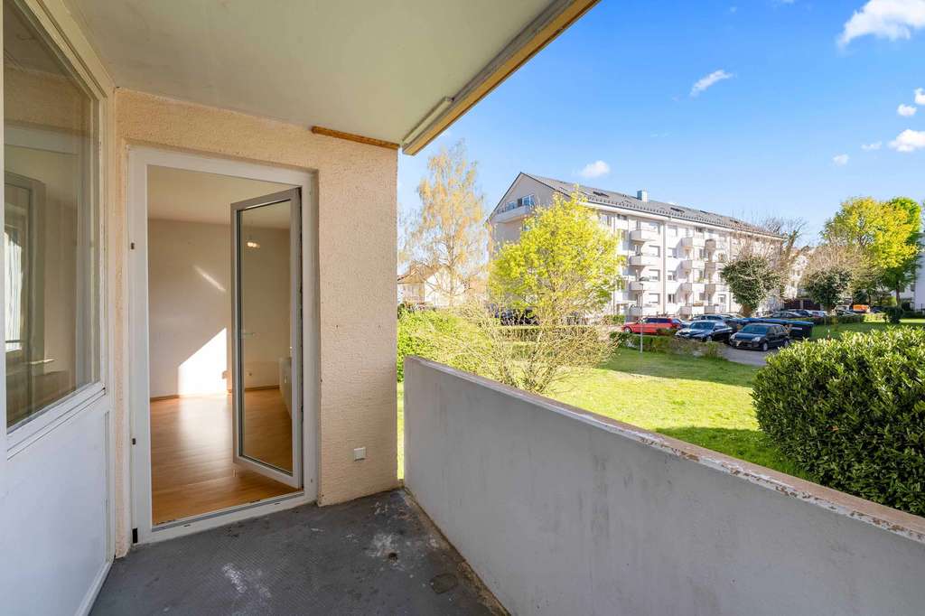 Immobilie in Umkirch - Bezugsfreie gut geschnittene Dreizimmerwohnung  - Bild 1