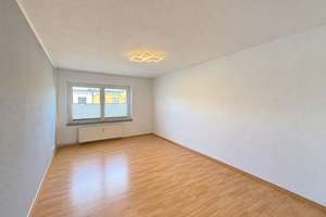Charmante Dachgeschosswohnung mit Balkon – Wohnen mit Wohlfühlcharakter – 39108 Stadtfeld Ost, Magdeburg – Vorschaubild 3