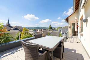 TR-Ruwer: Schönes Zwei-Parteienhaus mit Terrasse und zwei Garagen in beliebter Wohnlage – Die vollständige Adresse der Immobilie erhältst du vom Anbieter., 54292 Ruwer/Eitelsbach, Trier – Vorschaubild 11