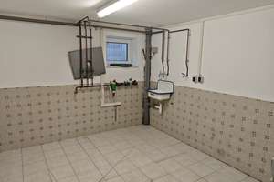 Stilvolle Doppelhaushälfte, 121 qm Wohnfläche, voll unterkellert – Am Finkenbach 9a, 66851 Steinalben – Vorschaubild 20