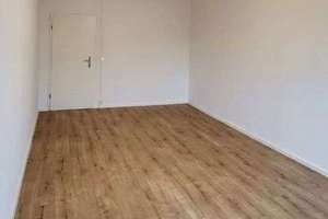 Gepflegte 3-Zimmer-Wohnung mit Einbauküche & modernisiertem Bad in Olvenstedt – Hans-Grade-Straße 89, 39130 Neu Olvenstedt, Magdeburg – Vorschaubild 5