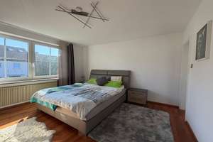 Exklusives Zweifamilienhaus beim Englischen Garten mit vielen Modernisierungen, Balkon & Garage  – Die vollständige Adresse der Immobilie erhältst du vom Anbieter., 86633 Neuburg an der Donau – Vorschaubild 12