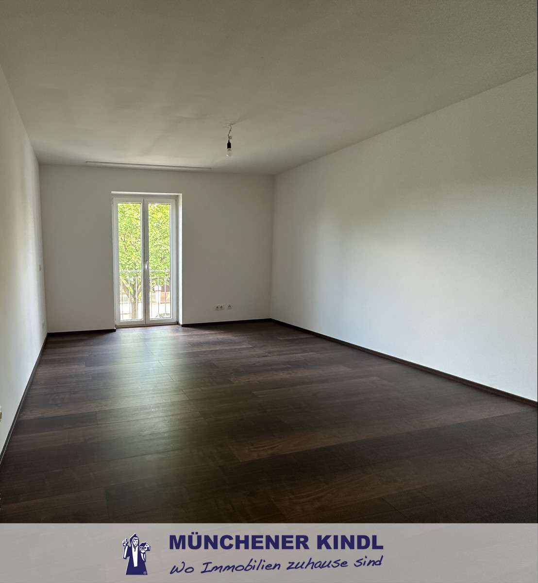 Immobilie in Eichenau - Wohnen mit Stil – 2-Zimmer-Traum in S-Bahn-Nähe im Herzen von Eichenau - Bild 0