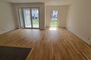 Moderne 3-Zimmer-Wohnung mit Terrasse und EBK in Hannover – Constantinstraße 40, 30177 List, Hannover – Vorschaubild 2