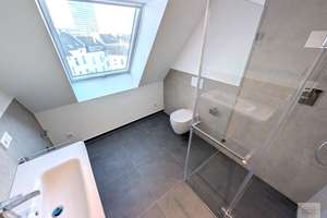 Altbau am Rheinturm: 4-Zimmer Maisonette-Wohnung – Lorettostrasse 45, 40219 Unterbilk, Düsseldorf – Vorschaubild 23