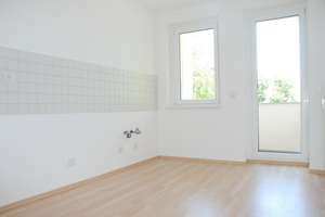 Schöne Balkonwohnung in ruhiger Wohnlage – Erdmannsdorfer Str. 20, 9120 Altchemnitz, Chemnitz – Vorschaubild 2