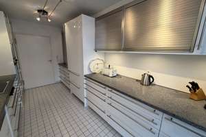 Exklusive möblierte 4- Zimmer-Wohnung mit 2 Balkonen in Nürnberg/Luitpoldhain – Die vollständige Adresse der Immobilie erhältst du vom Anbieter., 90461 Guntherstraße, Nürnberg – Vorschaubild 7