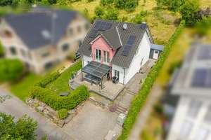 Modernes Wohnen im Grünen - EFH mit Garten, Terrasse und PV-Anlage – 64658 Fürth – Vorschaubild 28