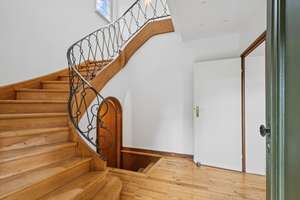 Charmantes Einfamilienhaus in bester Wohnlage direkt am Kurpark! – Die vollständige Adresse der Immobilie erhältst du vom Anbieter., 65191 Bierstadt, Wiesbaden – Vorschaubild 3