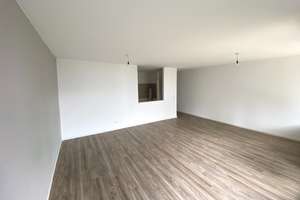 Charmante, sofort freie 2-Zimmer-Wohnung in ruhiger Lage mit großem Balkon und TG-Stellplatz – 70565 Rohr, Stuttgart – Vorschaubild 2