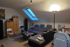 Einfamilienhaus mit Einliegerwohnung und Terrasse, Garten und Garage wartet auf Ihre Neugestaltung! – Ludwigsburg (Kreis) – Vorschaubild 15