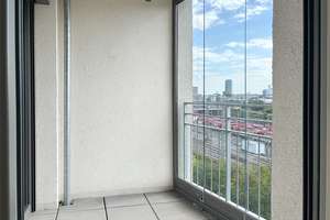 Lichtdurchflutete 2-Zimmer-Wohnung mit Balkon und Dachgarten – 60326 Gallus, Frankfurt am Main – Vorschaubild 11