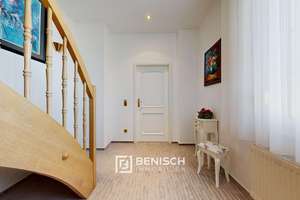Ein Haus, drei Leben: Wohnen, Wellness, Wirken. – Die vollständige Adresse der Immobilie erhältst du vom Anbieter., 1109 Klotzsche (Stadtteil), Dresden – Vorschaubild 2