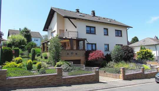 Bild von Äußerst gepflegtes Wohnhaus mit 3 Wohneinheiten in begehrter Lage von Hünfelden-Dauborn