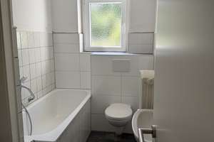 Tolle Erdgeschosswohnung mit Loggia & Badewanne – innenstadtnah! – Hermann-Albertz-Str. 183, 46045 Altstadt-Süd, Oberhausen – Vorschaubild 5