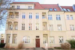Charmante 3-Zimmer-Altbauwohnung in der historischen Angersiedlung
