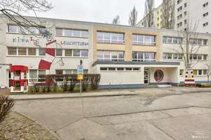 3-Raumwohnung mit großem, verglastem Balkon – Die vollständige Adresse der Immobilie erhältst du vom Anbieter., 13051 Neu-Hohenschönhausen, Berlin – Vorschaubild 41
