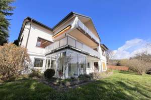 Charmantes Einfamilienhaus mit Einliegerwohnung und Feldblick! – Die vollständige Adresse der Immobilie erhältst du vom Anbieter., 61273 Wehrheim – Vorschaubild 2