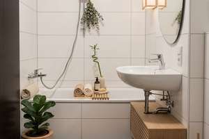 **** DIREKT AM SCHLOSSPARK ZU WIESBADEN-BIEBRICH *** Tolle 2 ZKBB & TIEFGARAGE!!! **** – 65203 Biebrich, Wiesbaden – Vorschaubild 8