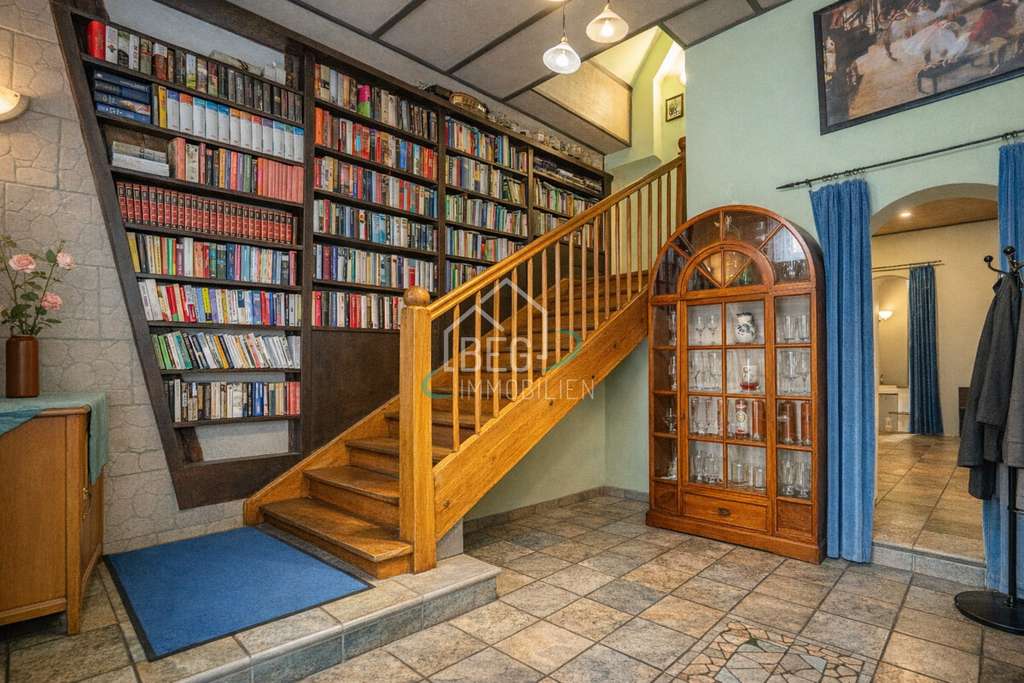 Immobilie in Schwäbisch Hall - Historisches Einfamilienhaus mit vielseitiger Nutzung in zentraler Stadtlage - Bild 2