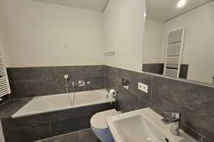 Junge Paare aufgepasst • Tolle 3 Zimmer - Wohnung mit Terrasse (Grünfläche) und Parkett – Hoerder Phoenixseeallee 149, 44263 Dortmund – Vorschaubild 4