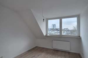 High-End DG-Juwel: Puristischer Erstbezug mit Parkett & eigener City-Garage – Die vollständige Adresse der Immobilie erhältst du vom Anbieter., 40211 Stadtmitte, Düsseldorf – Vorschaubild 5