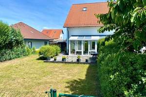 Einfamilienhaus in idyllischer Randlage von Weimar – Die vollständige Adresse der Immobilie erhältst du vom Anbieter., 99439 Großobringen – Vorschaubild 1