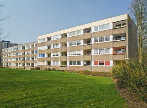 Erstbezug, umfassend modernisiert, Einbauküche, Balkon