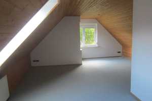 Günstiges, gepflegtes 6-Raum-Reihenendhaus mit EBK in Stade – Stade (Kreis) – Vorschaubild 8